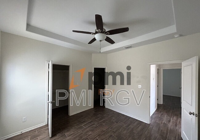 Building Photo - 3903 Tinsley Ave