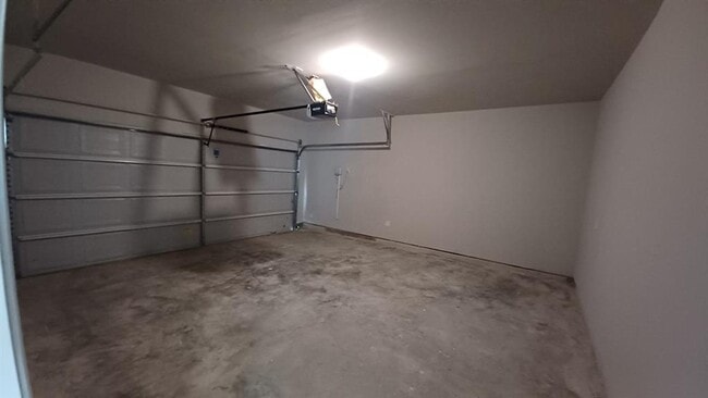 Building Photo - 2485 Bull Trout Dr