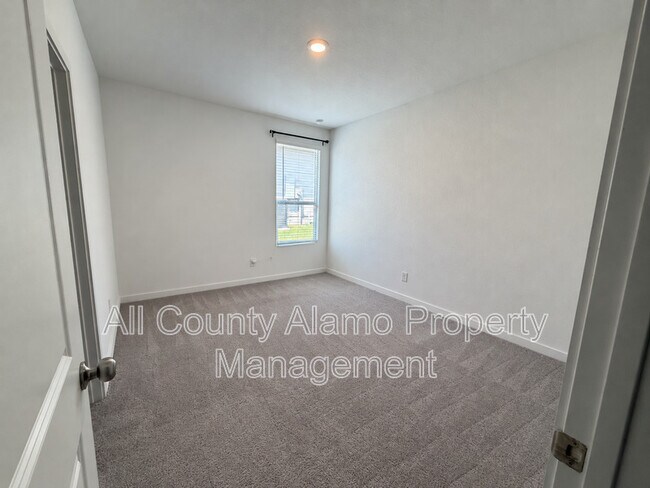 Building Photo - 6632 Titan Pk