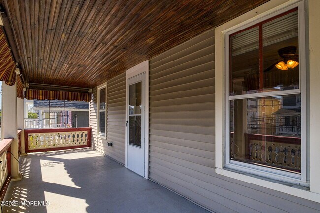 Building Photo - 31 Embury Ave