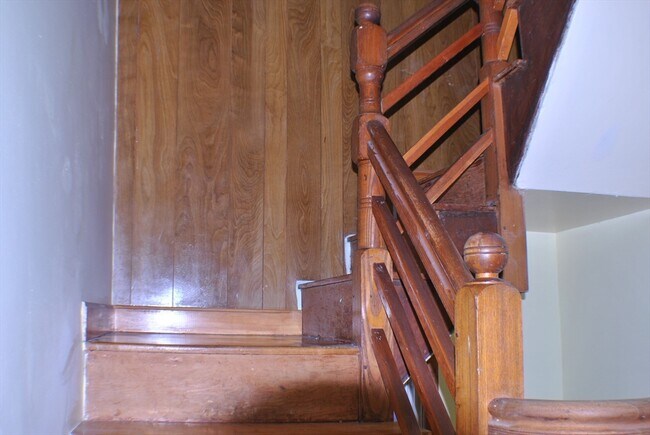 Building Photo - 23 Kenney St