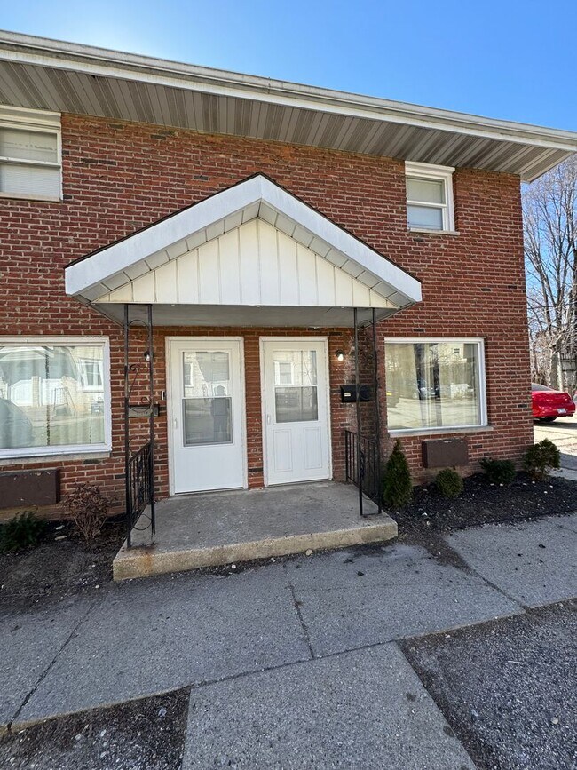 Primary Photo - 3308 Sablewood Dr