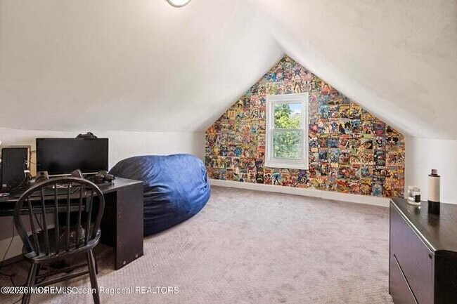 Building Photo - 109 S Main St