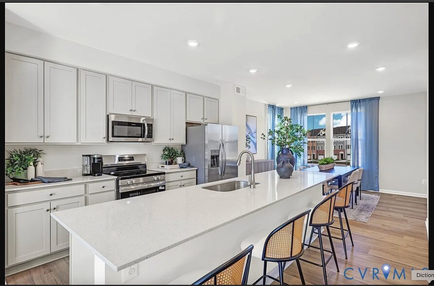 Building Photo - 6117 Primrose Path Rd