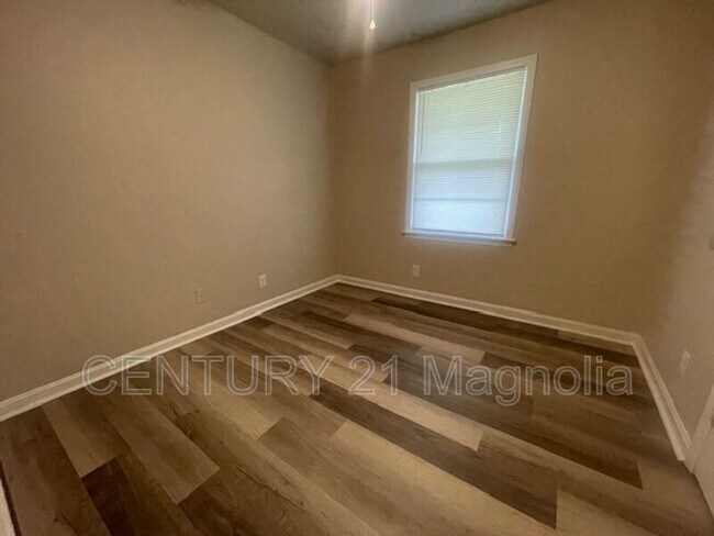 Building Photo - 504 Merrymonth Drive