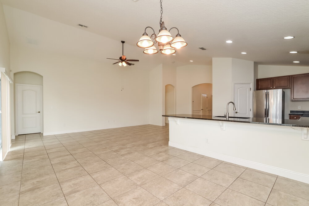 Building Photo - 1000 Mardi Gras Dr