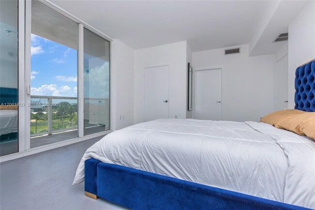 Building Photo - 244 Biscayne Blvd