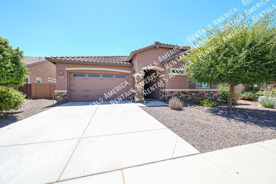 Building Photo - 3865 E Dogwood Pl