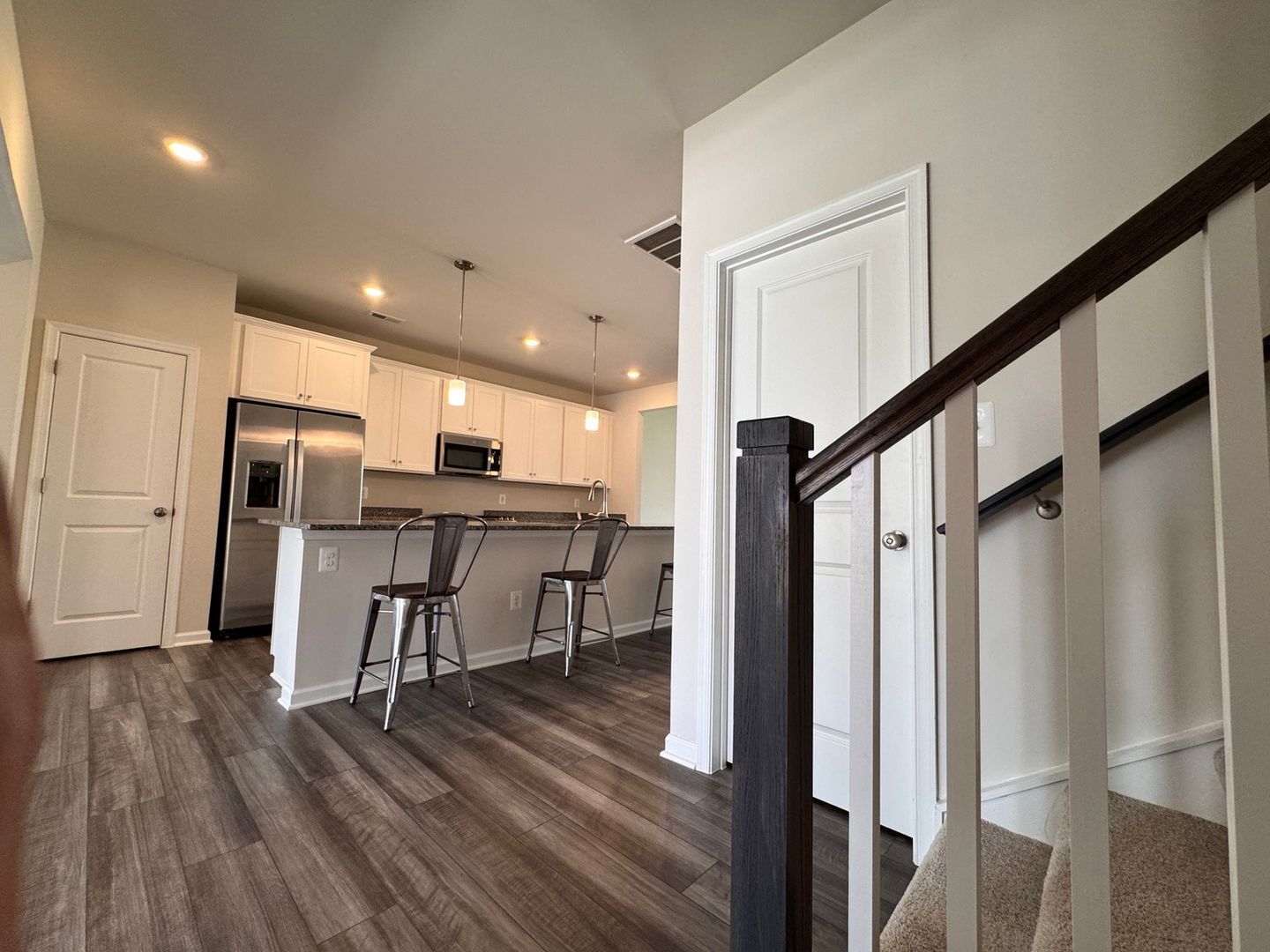 Building Photo - 3672 Isaac Cir
