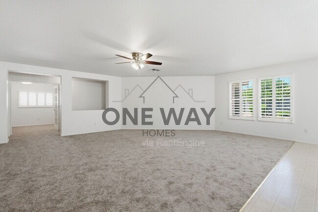 Building Photo - 11352 E Renata Ave