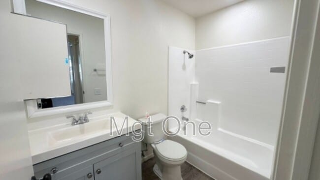 Building Photo - 18902 Canyon Hill Dr