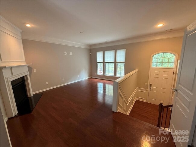 Building Photo - 1134 Drayton Ct