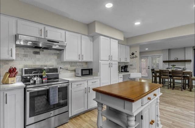 Building Photo - 1709 Elk Grove Dr