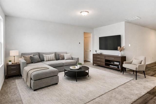 Building Photo - 720 Holly St