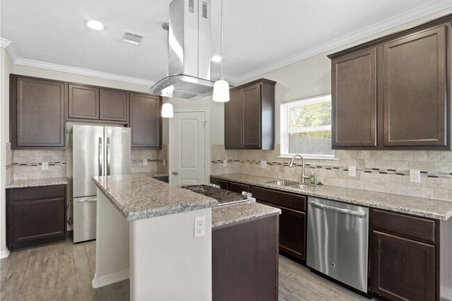 Building Photo - 2803 Vega St