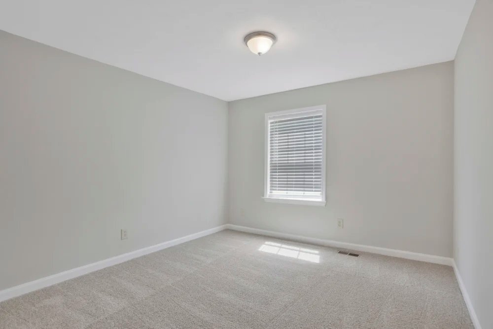 Building Photo - 3273 Newcastle Way SW