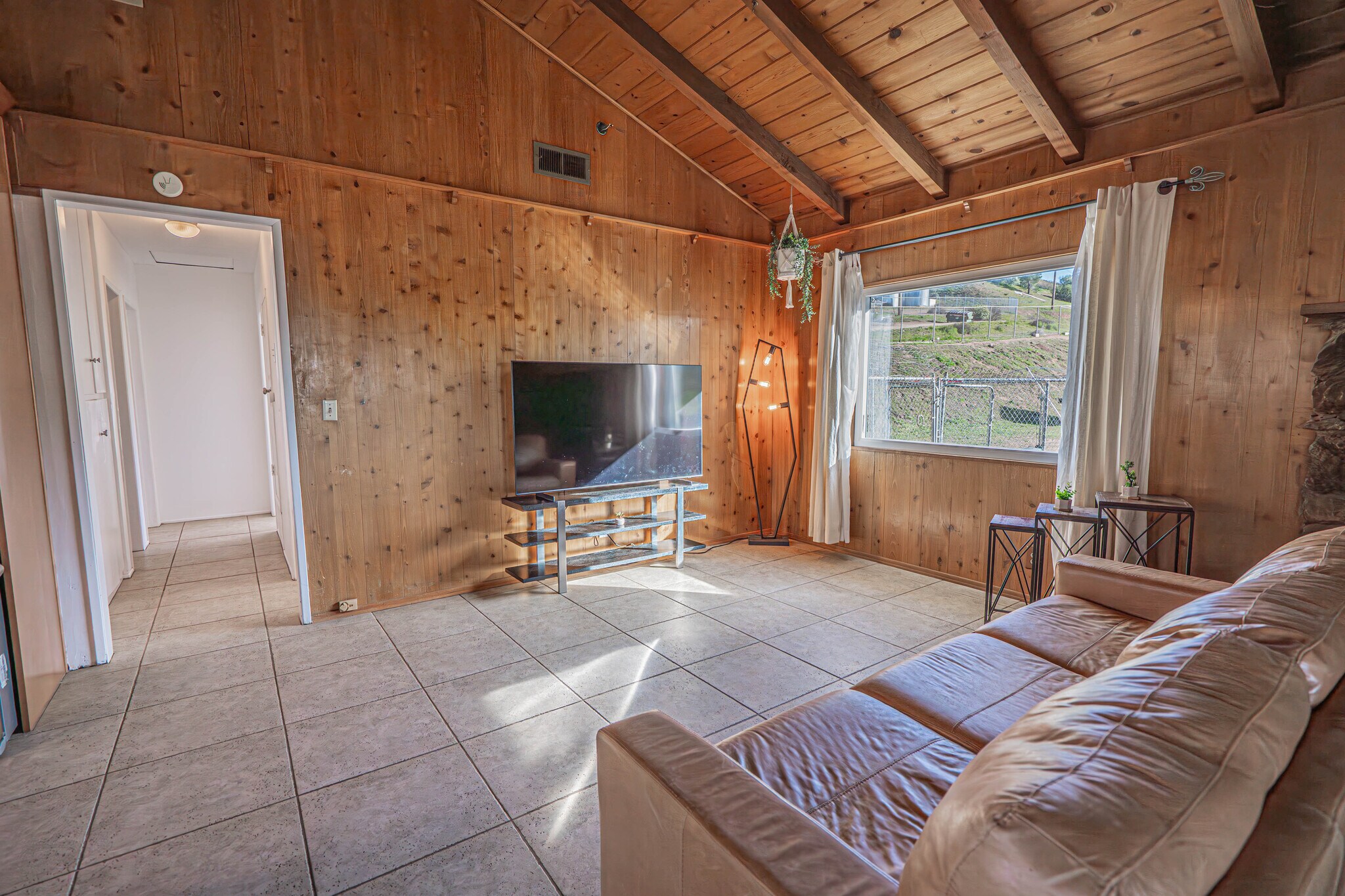 Building Photo - 35315 Glenwall St