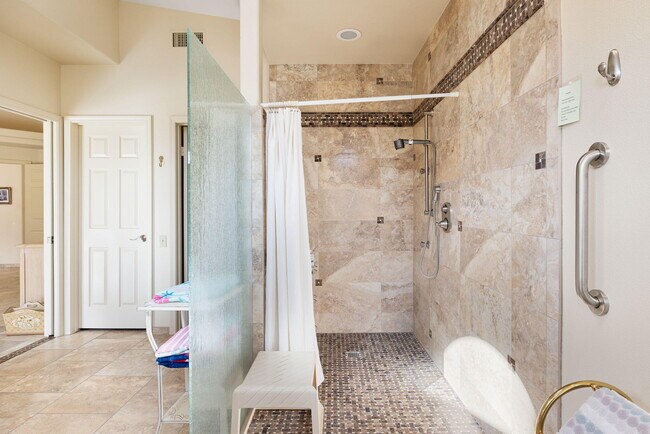 Building Photo - 73657 Agave Ln