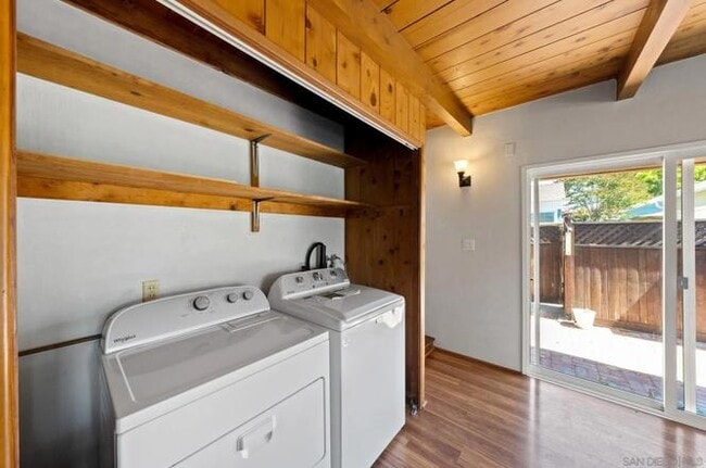 Building Photo - 4822 Atlanta Dr
