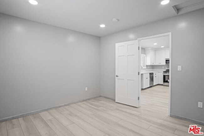 Building Photo - 8322 Colegio Dr