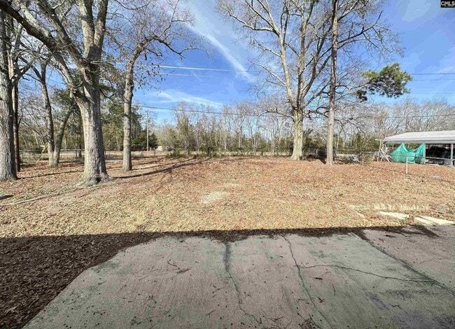 Building Photo - 5443 Oakcrest Rd