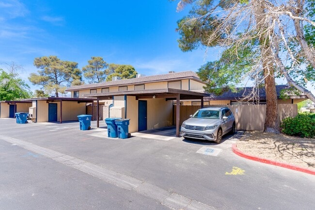Building Photo - SPACIOUS 3BEDROOM TOWNHOUSE IN 89103 * COMING SOON *