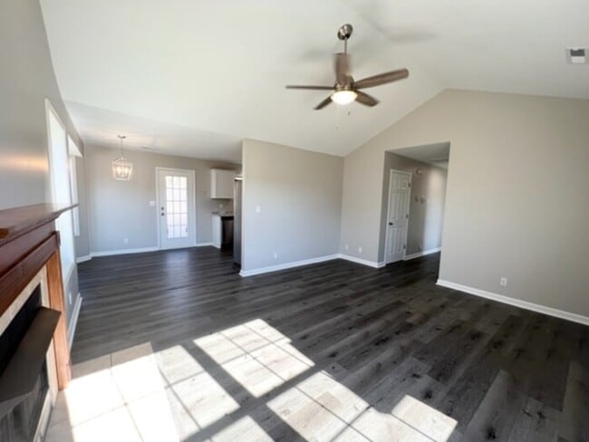 Building Photo - 1724 Ridge Runner Ct