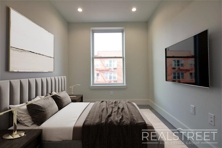 Building Photo - Stunning & Spacious NEW 2 BED in Flatbush
