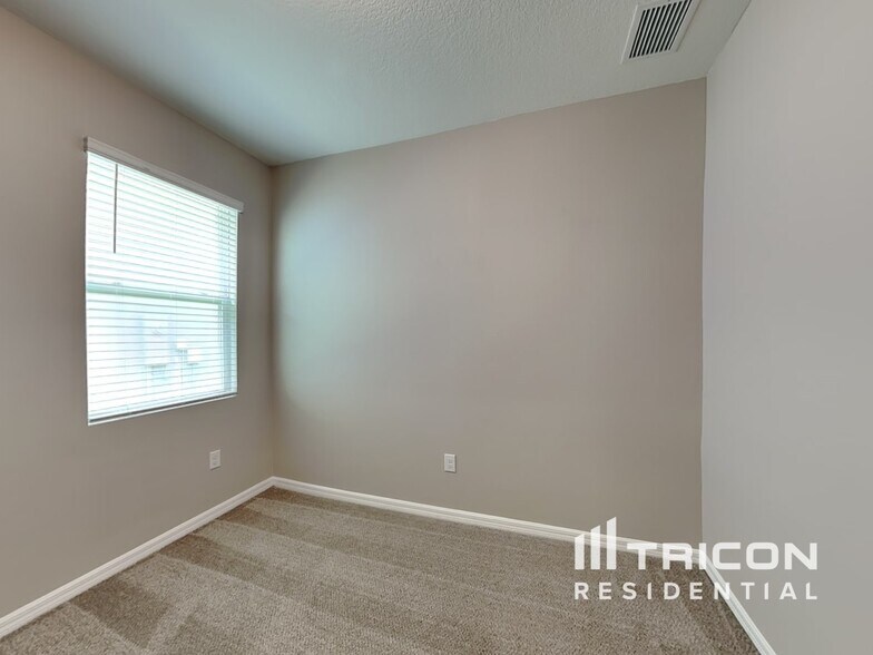 Building Photo - 5850 Bungalow Grove Ct