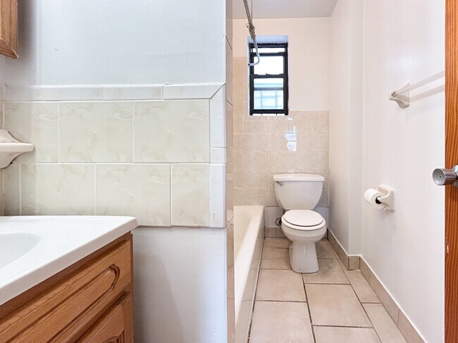 Floorplan - 183 Pinehurst Avenue