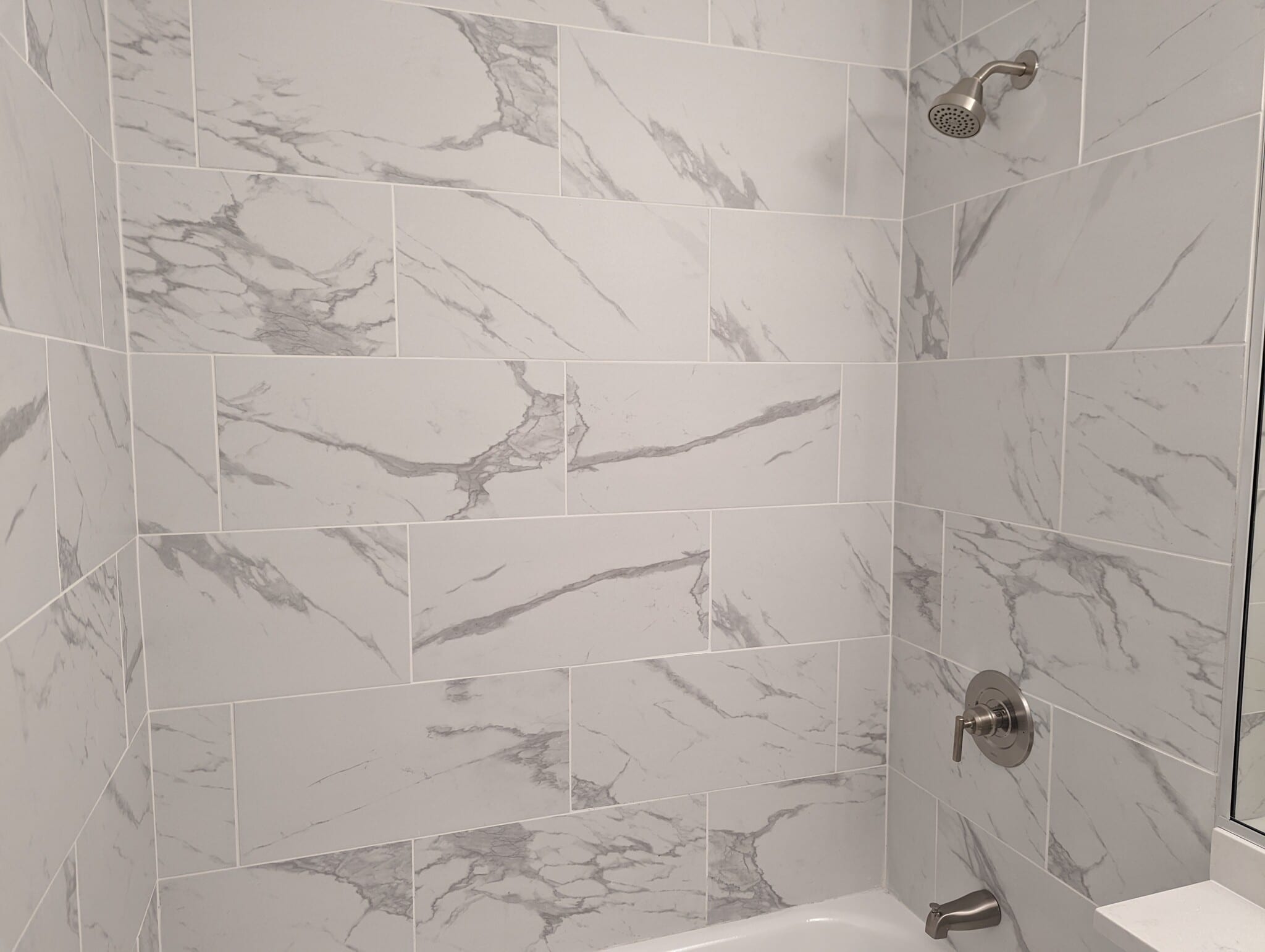 Building Photo - 511 W Barry Ave