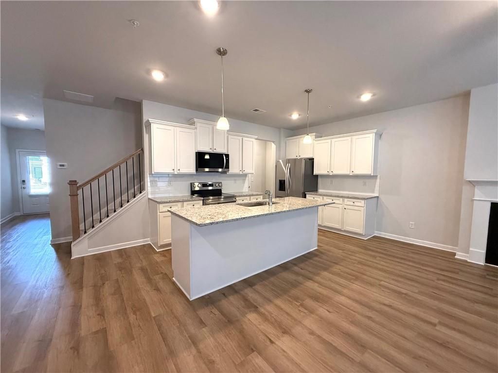 Building Photo - 401 Lanier Cir