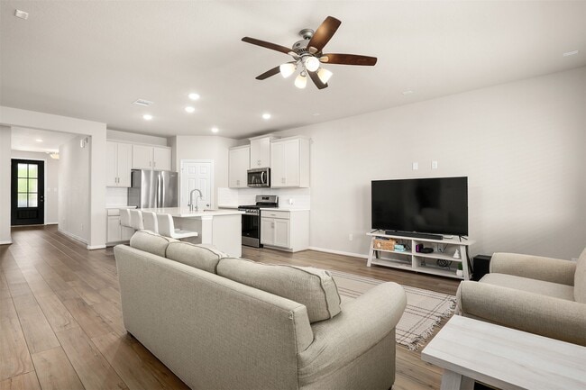 Building Photo - 14314 Lunan Dr