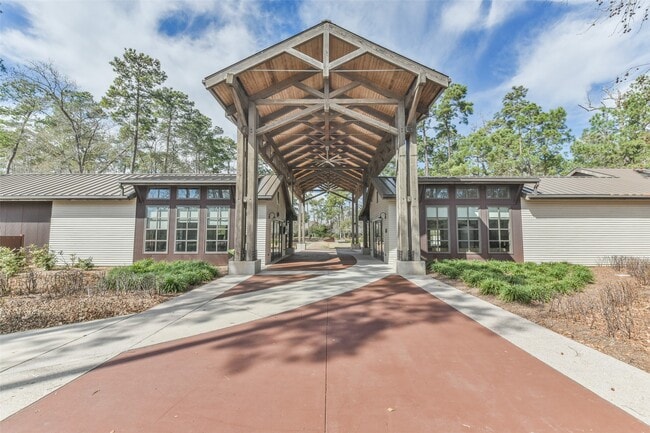 Building Photo - 16615 Tranquility Grove Dr