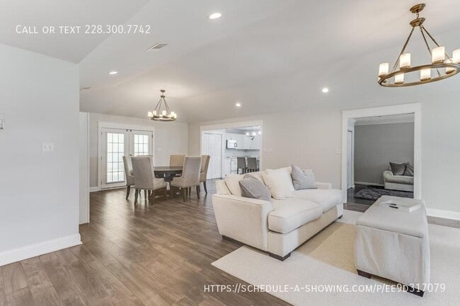 Building Photo - 106 Piney Ridge Rd