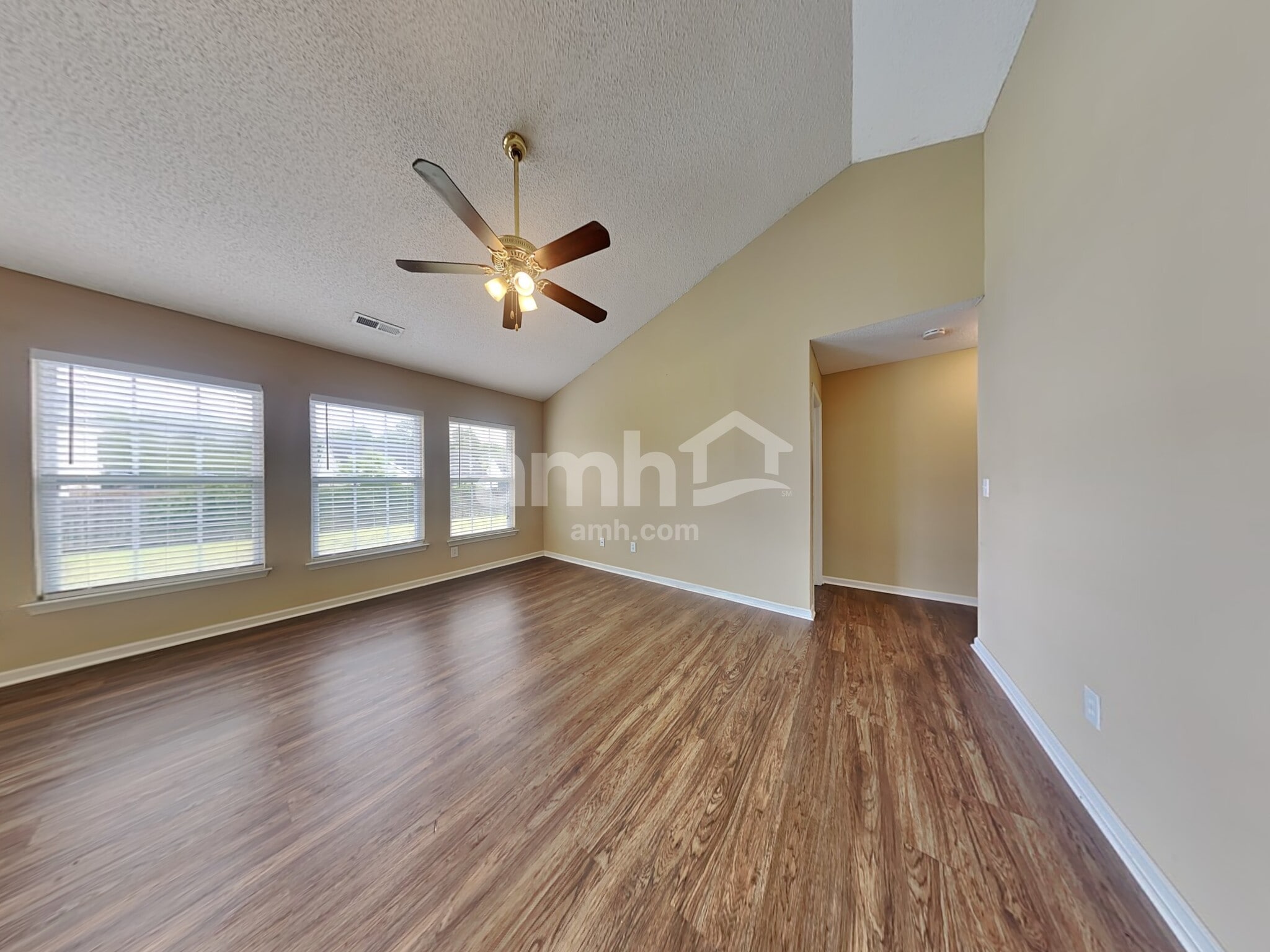 Building Photo - 5023 Holdsworth Dr