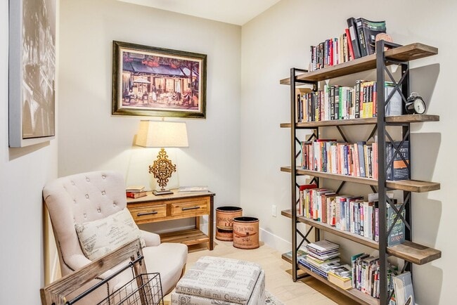 Building Photo - Newly build 3 bedroom South Redondo Townhome