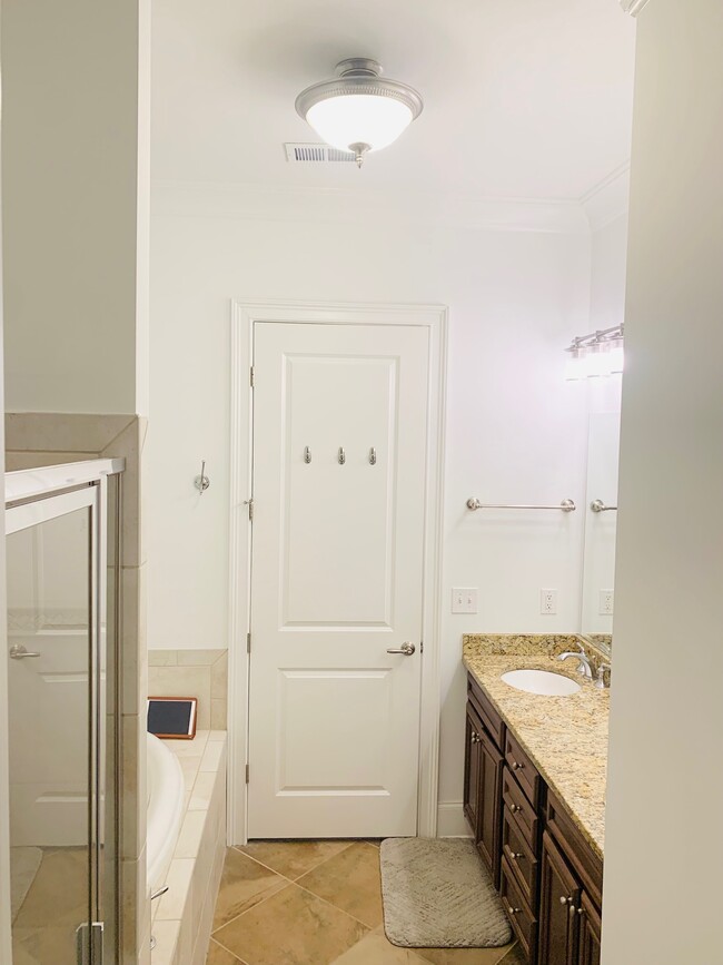 Building Photo - 2158 Havenwood Trail