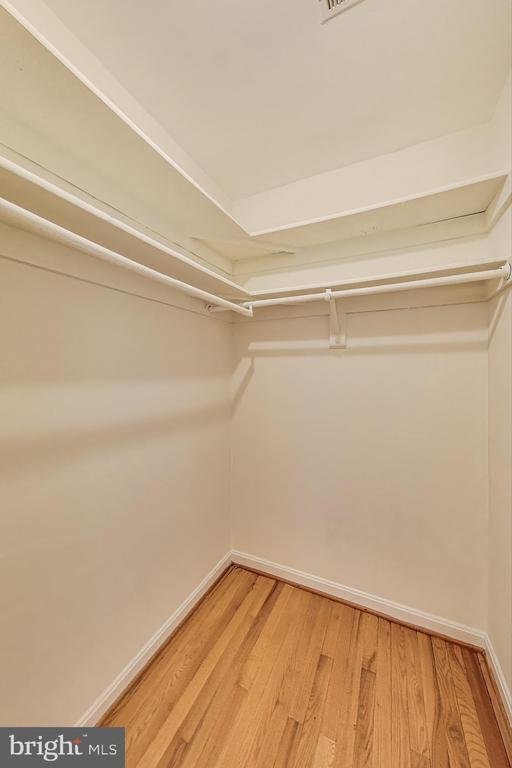 Building Photo - 10323 Snowpine Way
