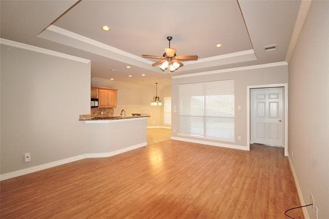 Building Photo - 333 Blake Ln