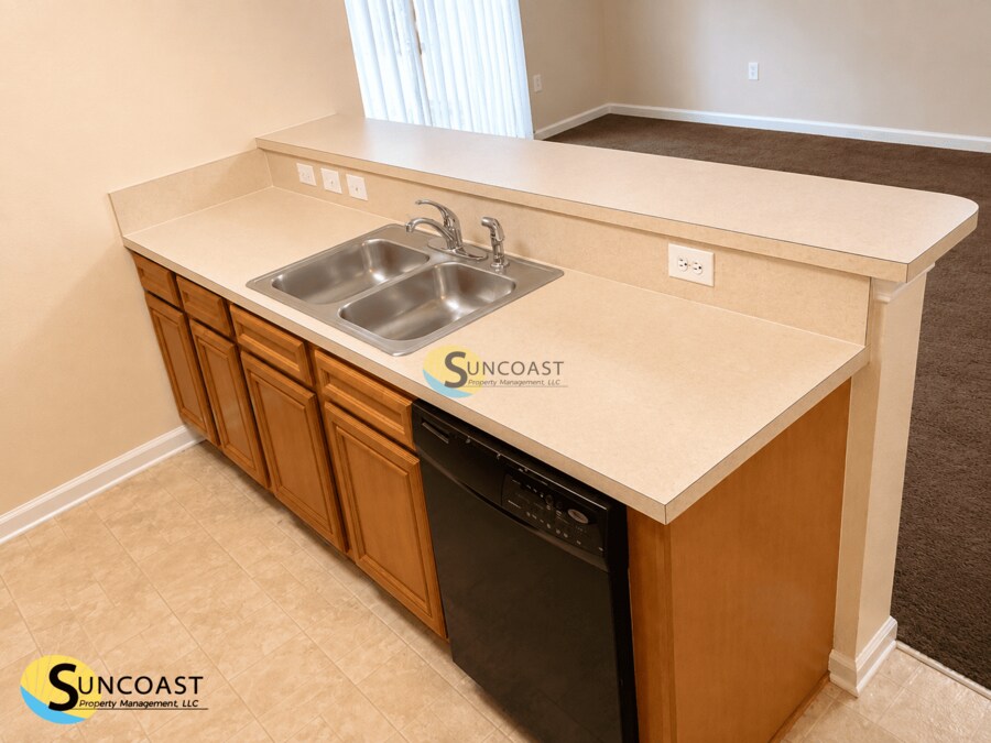 Building Photo - 6985 Ortega Woods Dr
