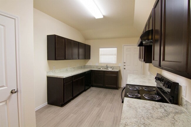 Building Photo - 13903 Woodway Crossing Ln