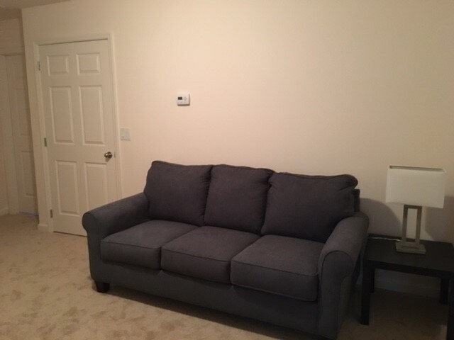 Building Photo - 1438 Chelsea Dr