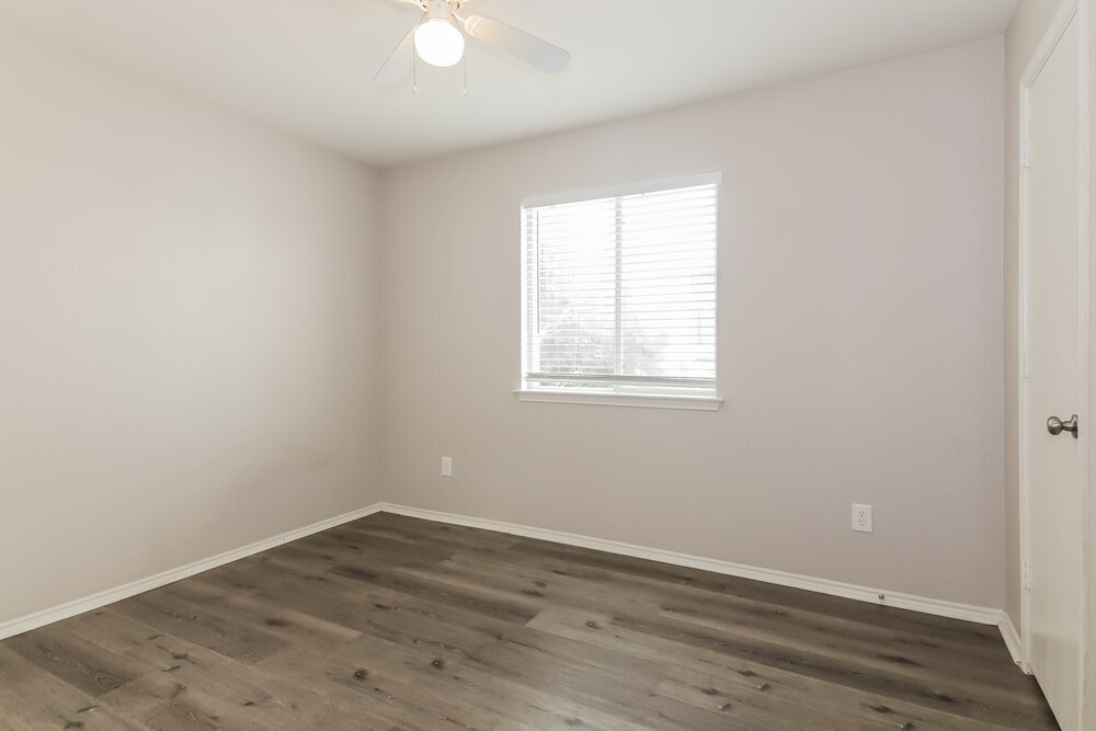 Building Photo - 1410 Post Oak Trail