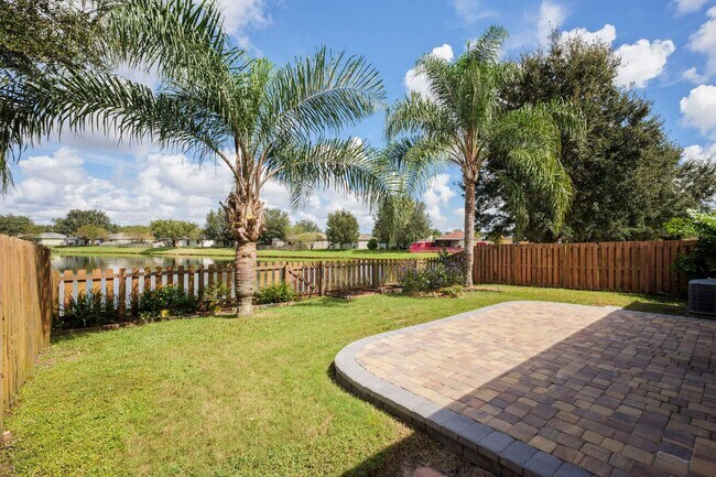 Building Photo - Fully Renovated Samara Lakes Home with Stunning Water Views!