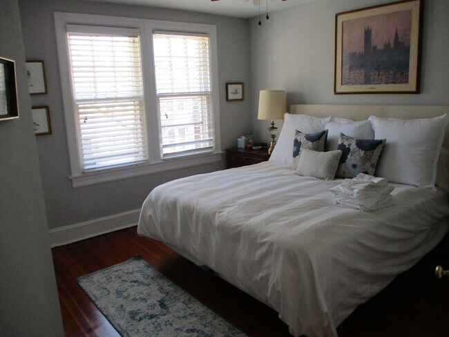 Building Photo - The Charm that Defines Georgetown is Captured in this 2 bedroom 2 bathroom Townhome