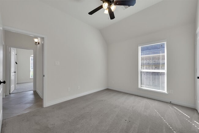 Building Photo - 150 N Greatwood Glen Pl