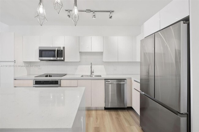 Building Photo - 101 Diplomat Pkwy