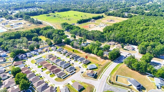 Building Photo - 4549 SE 25th Loop