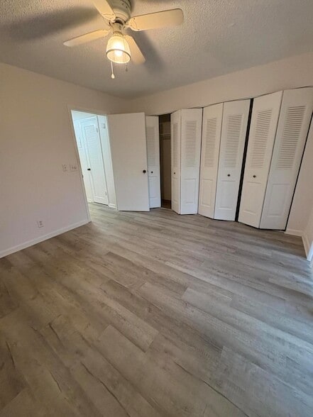 Building Photo - 151 Canterbury E